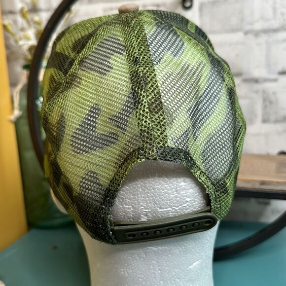 Budweiser Military Camouflage Trucker Hat - Picture 4 of 5